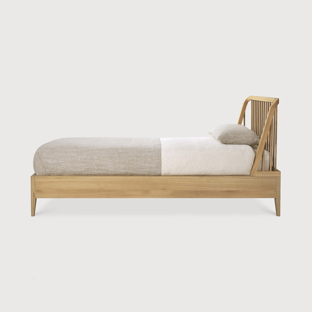 Spindle Bett